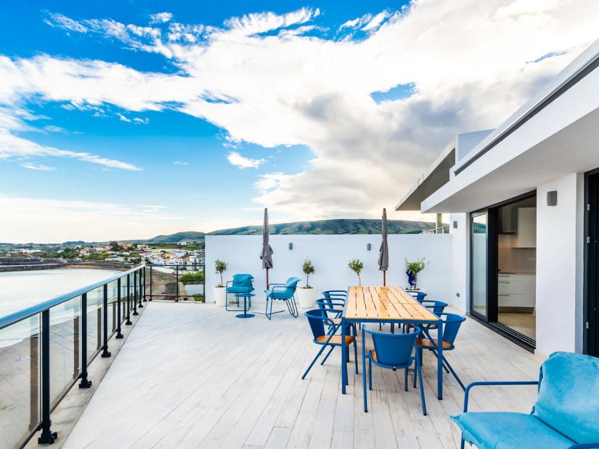 Facing Bay Hostel Praia da Vitoria ภายนอก รูปภาพ