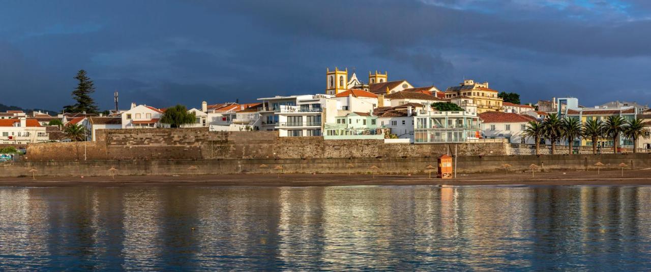 Facing Bay Hostel Praia da Vitoria ภายนอก รูปภาพ
