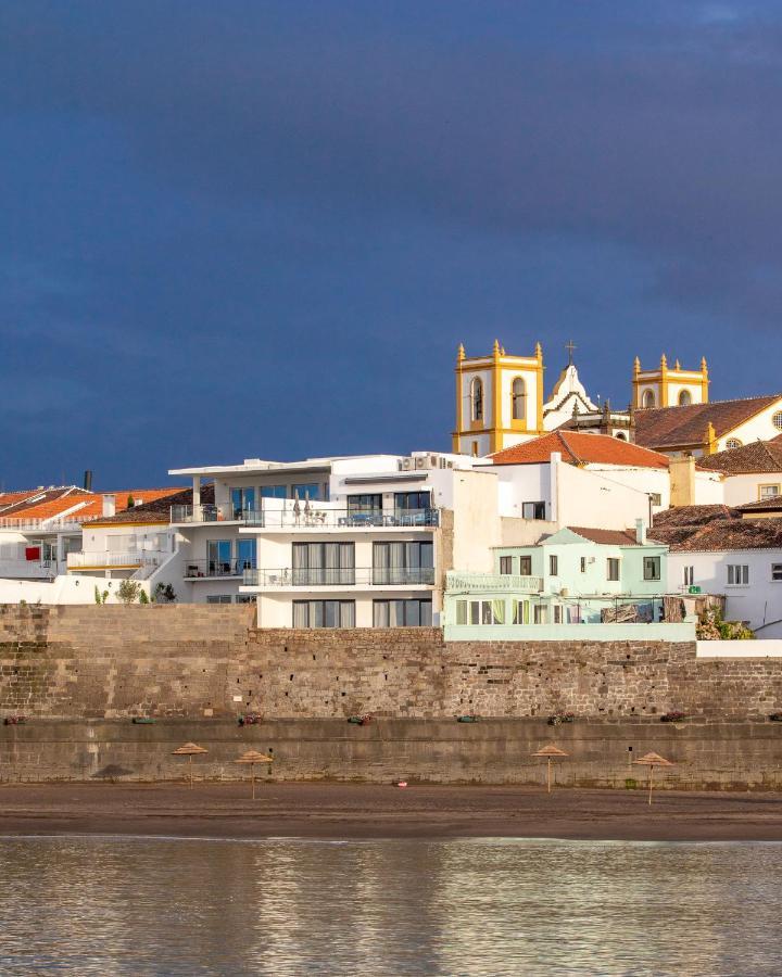 Facing Bay Hostel Praia da Vitoria ภายนอก รูปภาพ