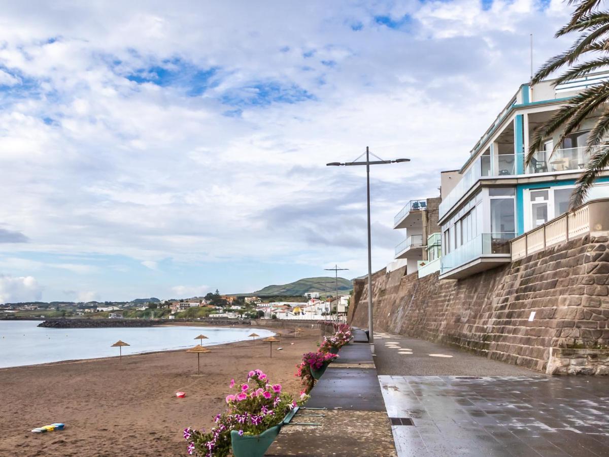 Facing Bay Hostel Praia da Vitoria ภายนอก รูปภาพ